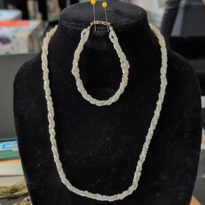 Elegant White Bead Twisted Necklace and Bracelet Set